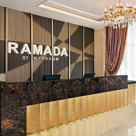 Ramada By Wyndham Shymkent Hotell Exteriör bild